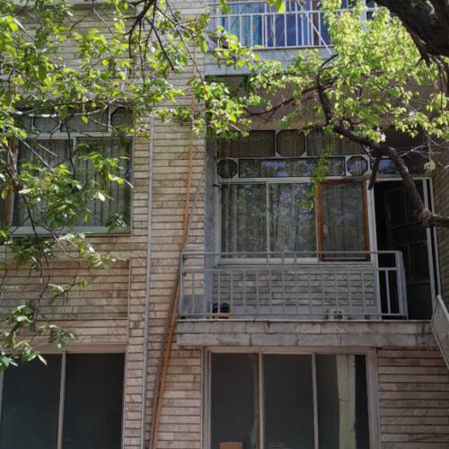 فروش خانه ویلایی 200 متری در شهرک قاِیم تویسرکان