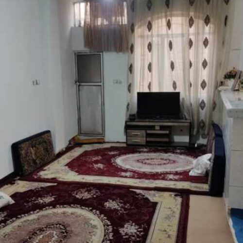 خانه بازسازی شده مستقل طبقه هم کف واول متراژ 48 متری