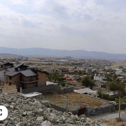 زمین ویلایی واقع در گلاهک (رودهن)