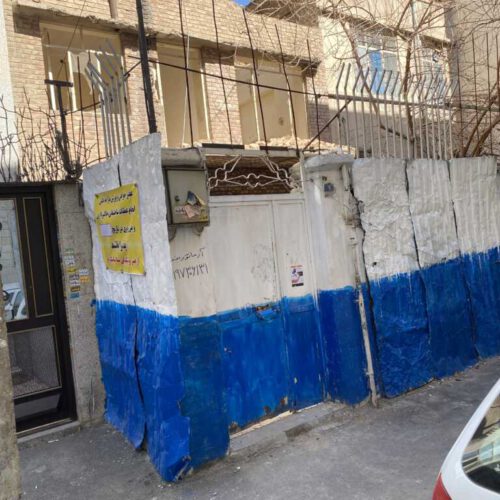 خانه کلنگی 100متر با جواز4طبقه