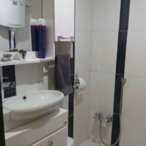 فروش منزل 3 واحدی  قیمت مناسب