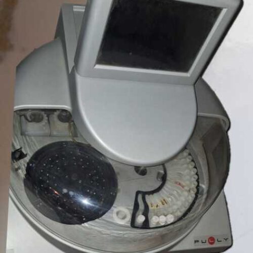 اتوانالایزر بیوشیمی