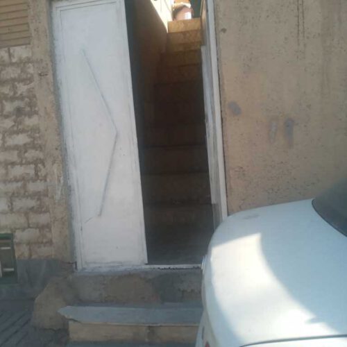 خانه ی قدیمی وکلنگی