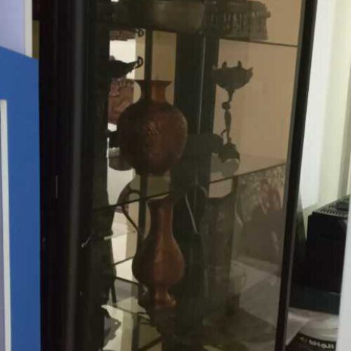ویترین چوپی. کمدبچه