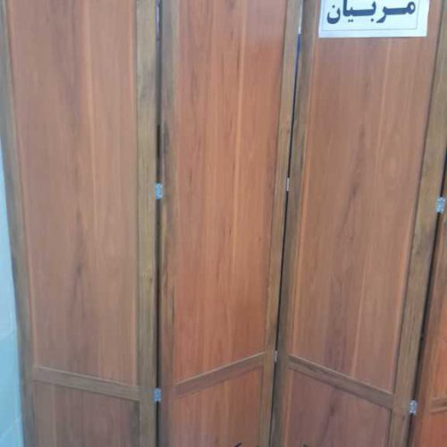 وسایل باشگاه ورزشی دارم