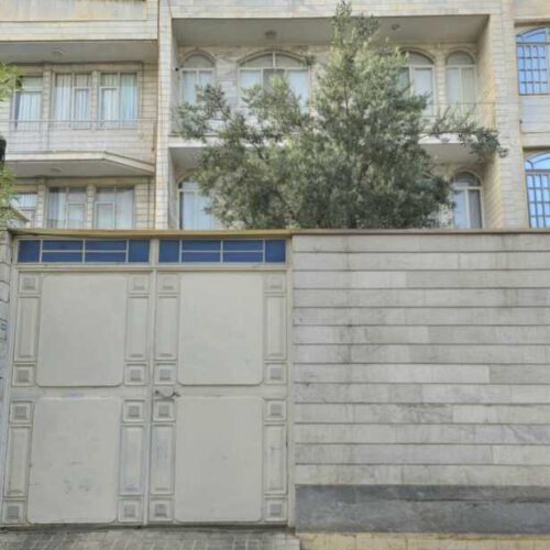 فروش آپارتمان سه طبقه بصورت یکجا
