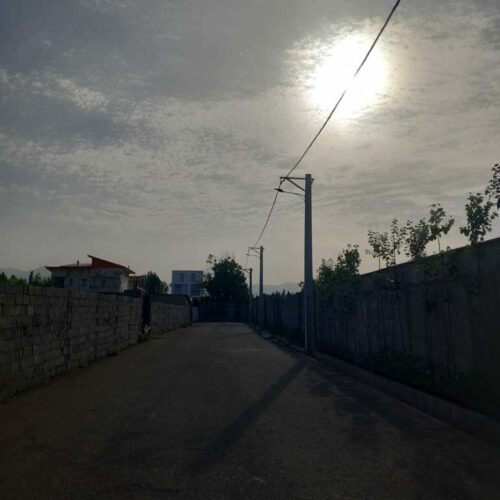 یک قطعه زمین 500 متری داخل بافت
