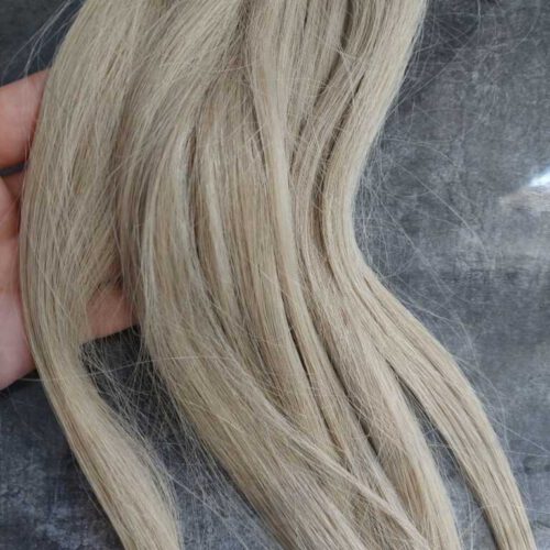 مو‌ طبیعی  سرکرانین شده