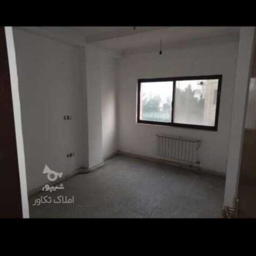 اپارتمان طبقه 2 شهرک گلها