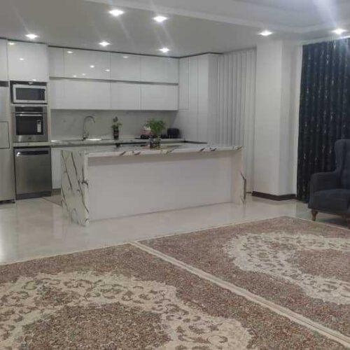 یک واحد دوخوابه با پارکینگ اختصاصی