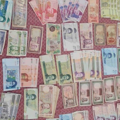 فروش کلی اسکناس و سکه تمبر