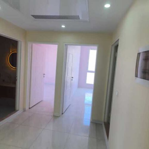 آپارتمان بسیار خوش نقشه و پرنور در گرمدره