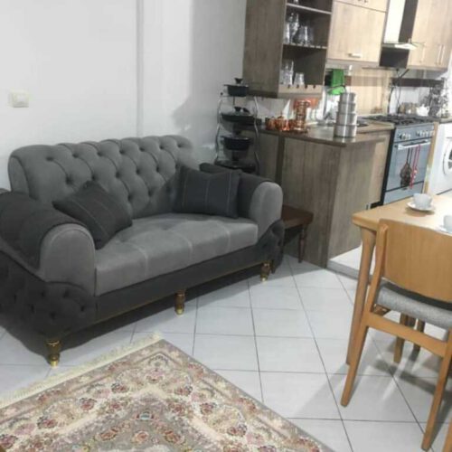 63 متر نارمک شمالی سرسبز