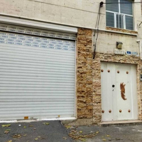 خانه ویلایی 90 متری دو طبقه ونیم  بازسازی شده با پارکینگ
