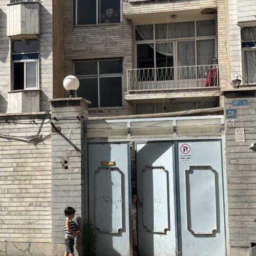 فروش ملک کلنگی متراژ  120 متر موقعیت عالی امکان تجمیع با ملک مجاور شهرری محله ارشاد