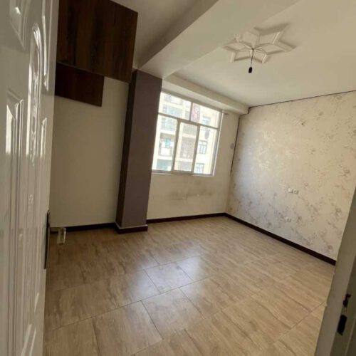 آپارتمان 98 متری سنددار