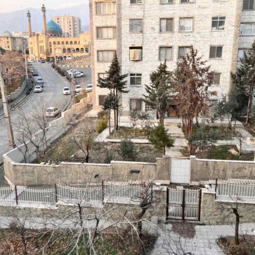 فروش یا تهاتر با واحد کوچکتر در شهرک محلاتی
