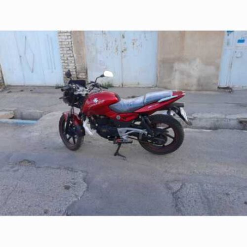 موتور سیکلت پالس باجاج 200cc
