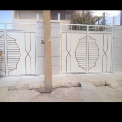 رنگ کار درب و پنجره