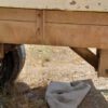 دو دستگاه  تریلی  چرخ اتوبوسی  یکیشون  تک چرخ دومی. جفت چرخ