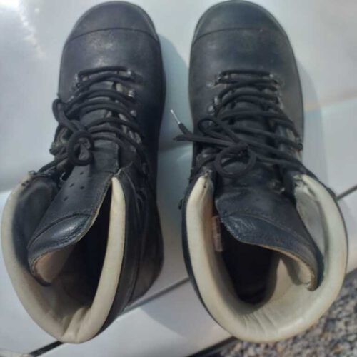 کفش کوهنوردی مندل آلمان سایز42